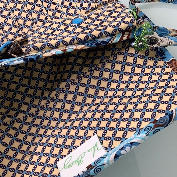 Vera Bradley Bali Blue Sleek wallet crossbody Clutch purse NWT - Picture 10 of 16